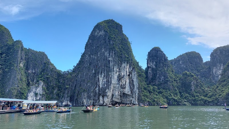 Sung Sot Cave - Sung Sot Cave, Ha Long Bay, Halong City, Hồng Gai