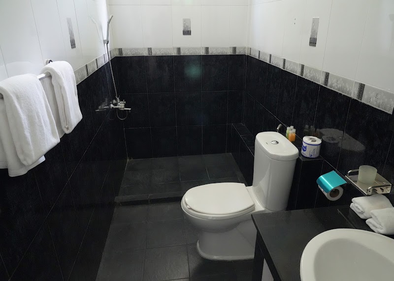 Darshana Beach Hotel - Darshana Beach Hotel, 36 Galle Rd, Kosgoda, Sri Lanka