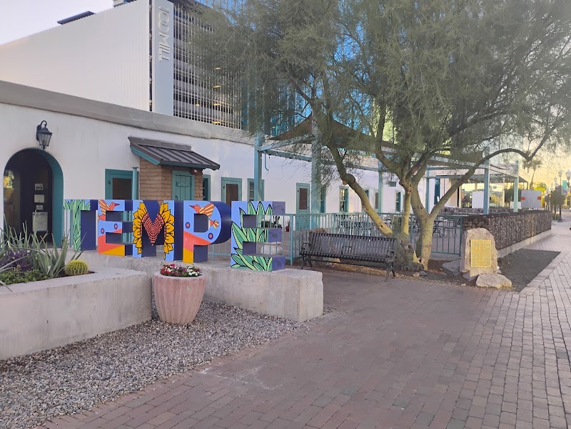 Downtown Tempe - Downtown Tempe, 1 W Rio Salado Pkwy, Tempe, AZ 85281, USA
