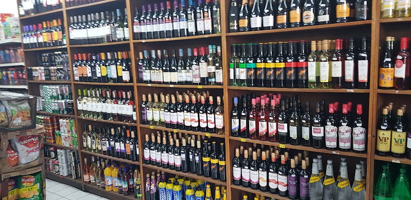 Barry's Food & Wine - Barry's Food & Wine, 149 Hoxton St, London N1 6PJ, UK