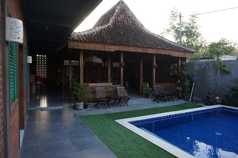 Kayu Tua Villa - Kayu Tua Villa Jl. Pura Masuka, Ungasan, Kec. Kuta Sel., Kabupaten Badung, Bali 80361, Indonesia