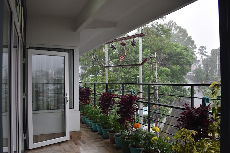 EAST LAND BED & BREAKFAST
