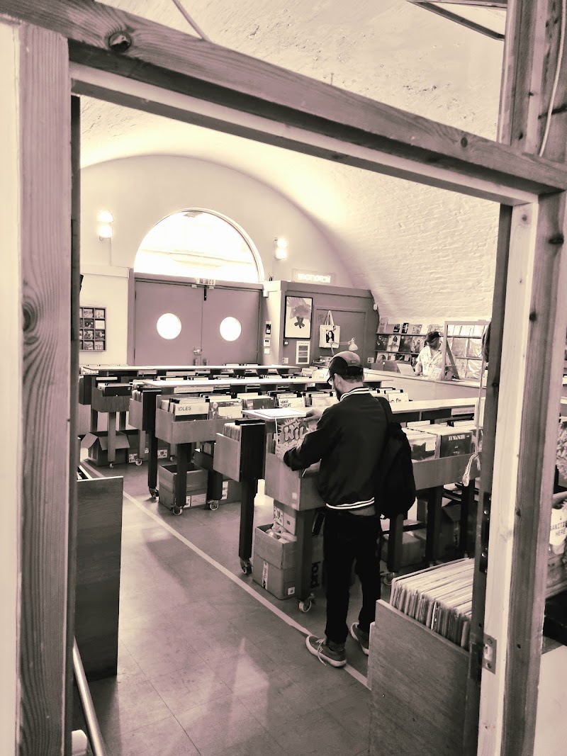 Monorail Music - Monorail Music 12 97, Kings Court, 95 King St, Glasgow G1 5RB, UK