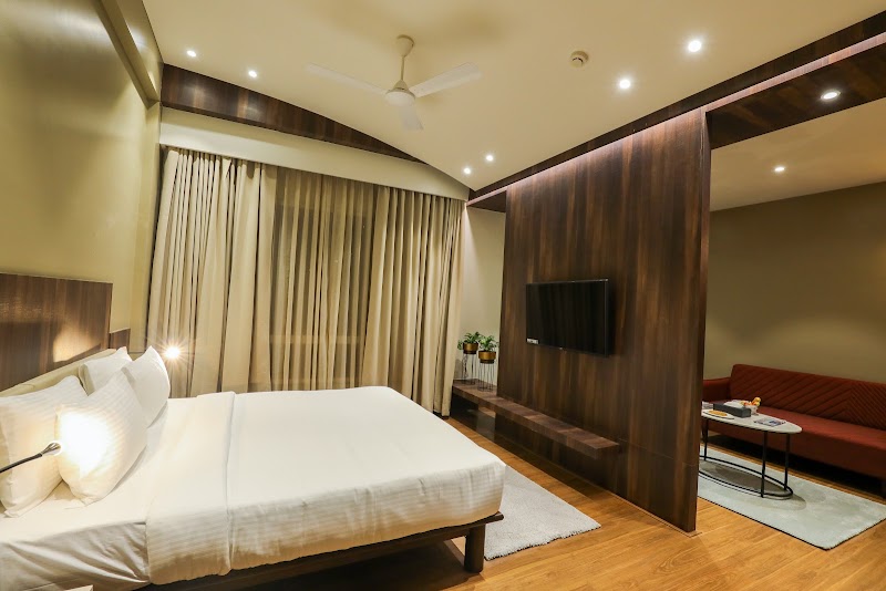 Spree Hotel Aurangabad - Spree Hotel Aurangabad Gut 123, Ahmednagar - Aurangabad Rd, beside Hyundai Showroom, near Waluj, MIDC, Waluj, Ahmednagar, Chhatrapati Sambhajinagar, Maharashtra 431136, India