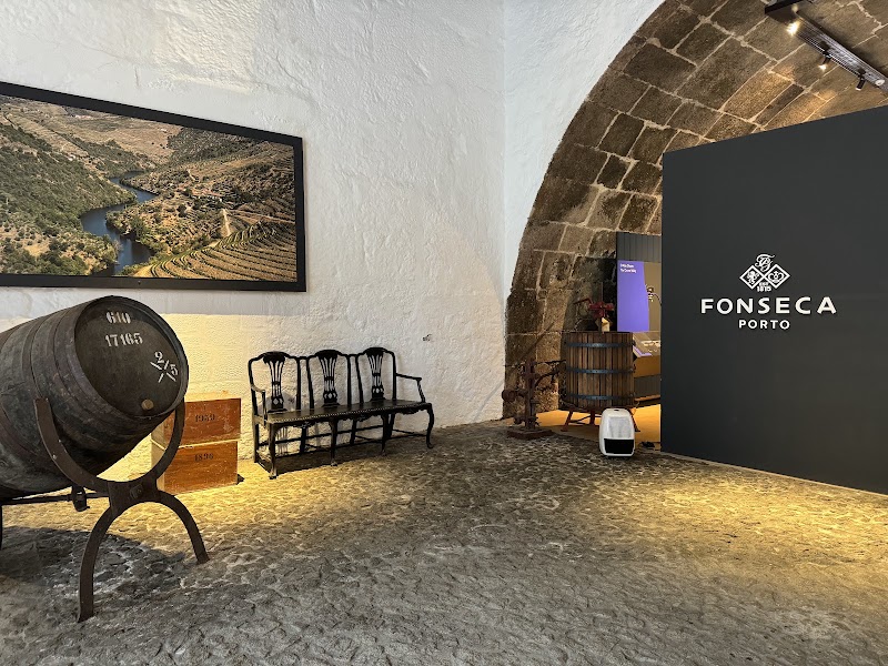 Fonseca Port Wine Cellars - Fonseca Port Wine Cellars Rua do Choupelo 54, 4400-187 Vila Nova de Gaia, Portugal