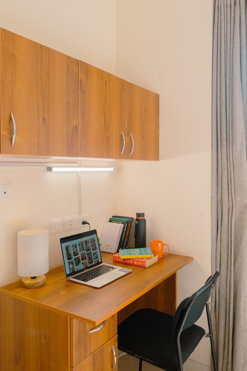 Uniliv Oak - Girls PG in Saket - Uniliv Oak - Girls PG in Saket B-7, opposite GYAN BHARATI SCHOOL, Ashok Vihar, Saket, Delhi, New Delhi, Delhi 110017, India
