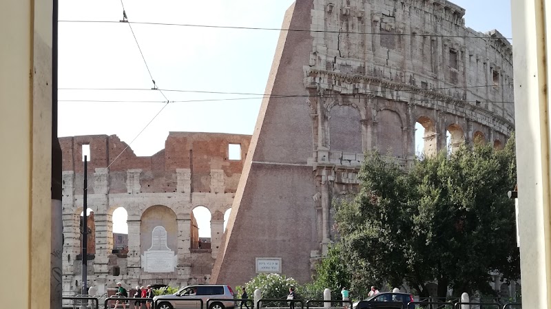 Ristorante Caffè Martini - Ristorante Caffè Martini P.za del Colosseo, 3, 00184 Roma RM, Italy