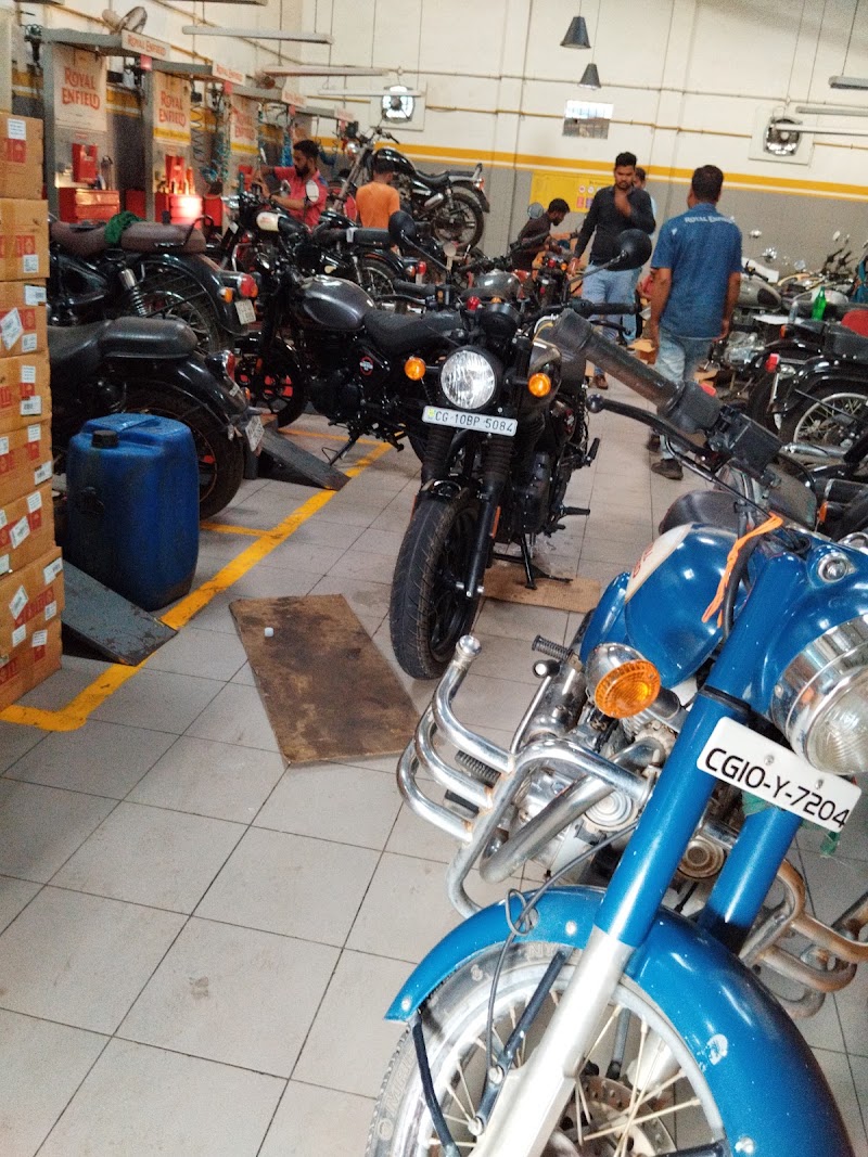 Royal Enfield Showroom - Blue Sapphire Motors - Royal Enfield Showroom - Blue Sapphire Motors Blue Sapphire Motors, Srikant Verma Marg, Vaishali Nagar, Chowk, Bilaspur, Vidya Nagar, Chhattisgarh 495004, India