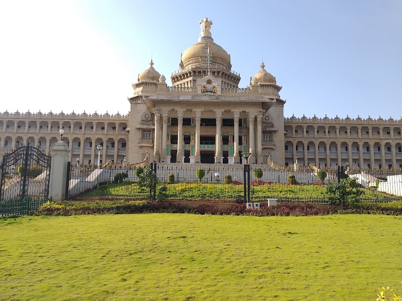 Sri Chamarajendra Park - Sri Chamarajendra Park Nunegundlapalli, Ambedkar Veedhi, Bengaluru, Karnataka 560001, India