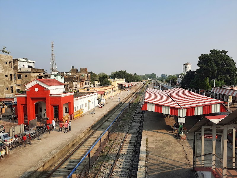 Lal Kuan Junction - Lal Kuan Junction, Lalkuan, Uttarakhand 263402, India