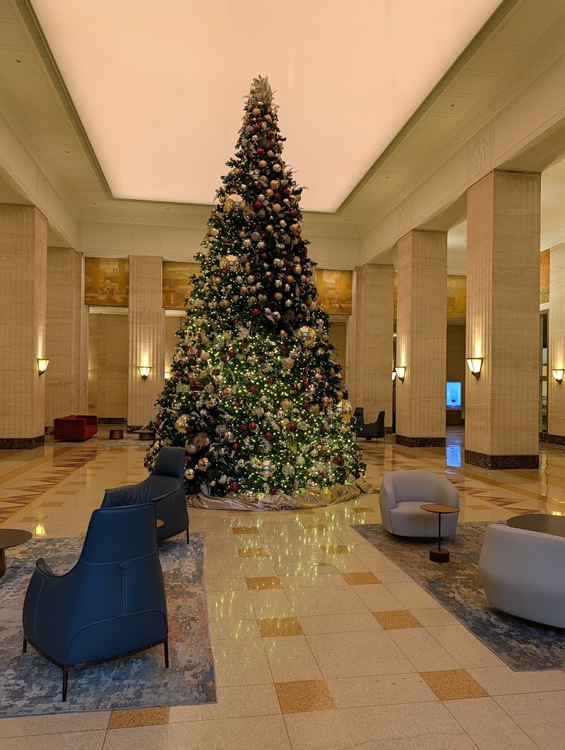 THE MART - THE MART, 222 W Merchandise Mart Plaza, Chicago, IL 60654, USA