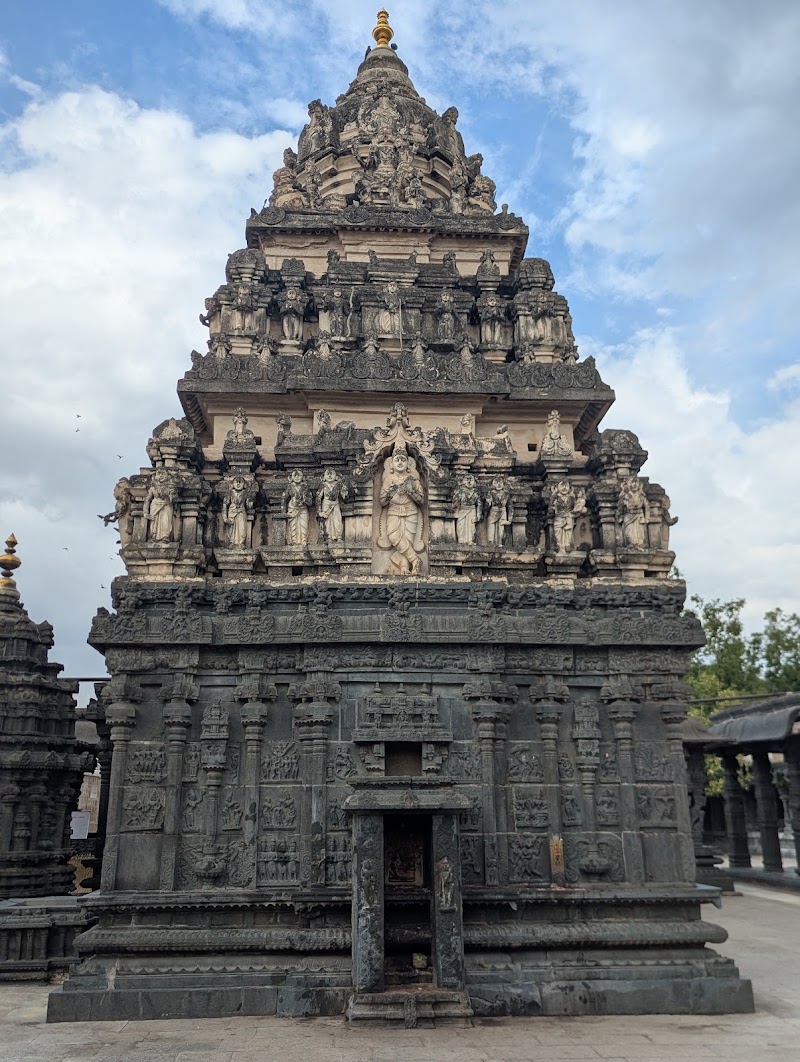 T Trikon - Trusted Travel Agency in Thane - T Trikon - Trusted Travel Agency in Thane, Room no. 1, Gr Floor, Ark 7 B, opposite to S K Biryani Centre, Juhu Chandan Society, Jambli Naka, Thane West, Thane, Maharashtra 400601, India