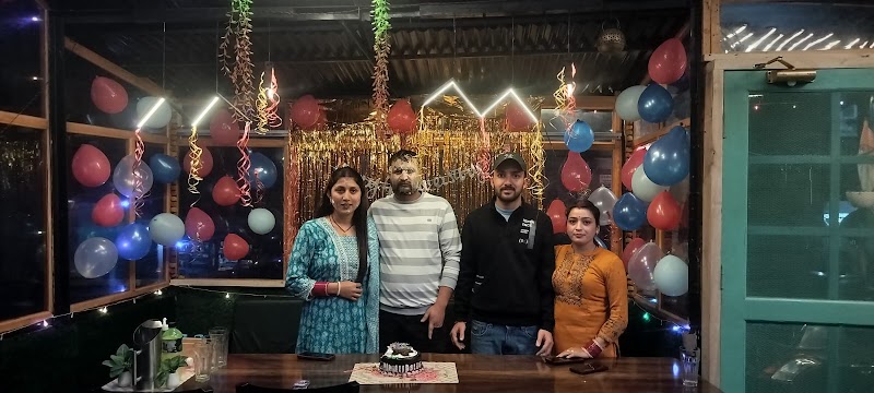 The Little Hut Cafe - The Little Hut Cafe Lutuksha, Bhaba Nagar, Kangosh, Himachal Pradesh 172115, India