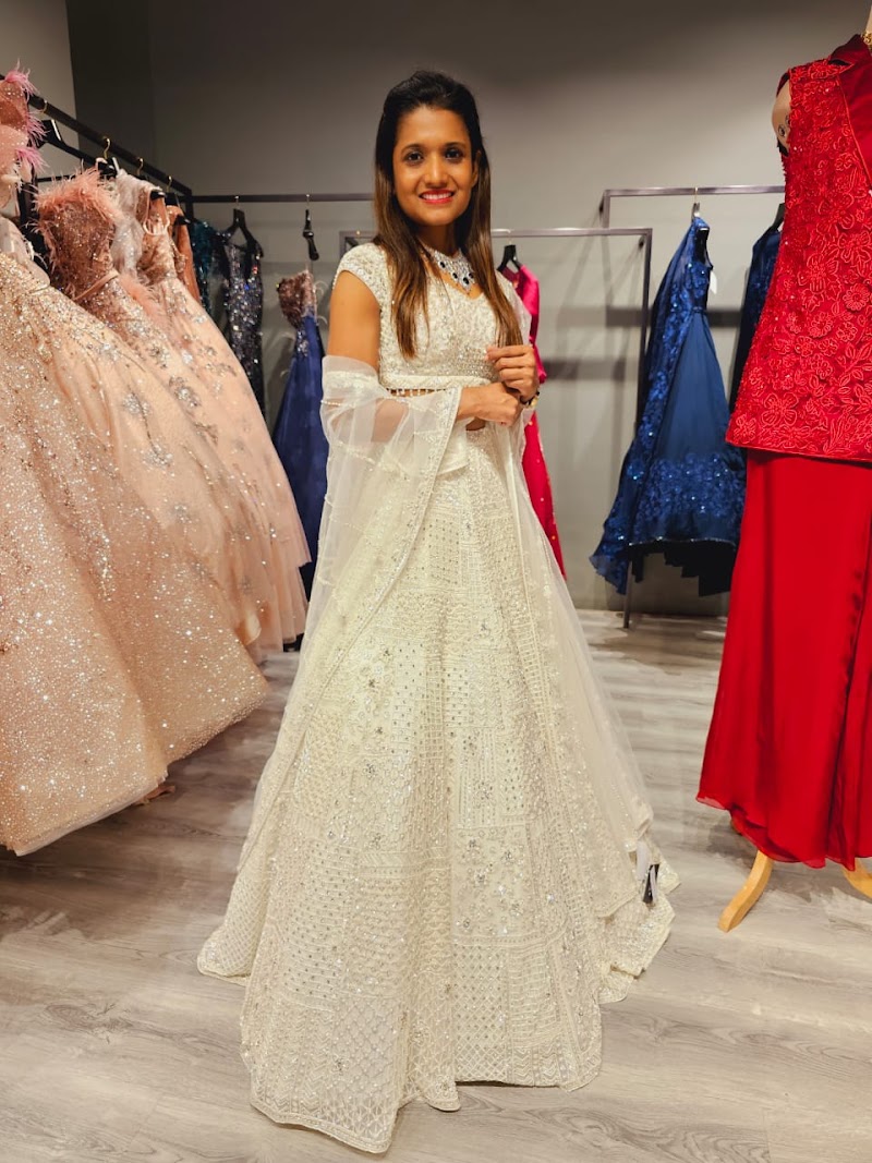 Pernia's Pop-up Studio, Linking Road, Santacruz West - Pernia's Pop-up Studio, Linking Road, Santacruz West, CTS No. G-136, Junction of Vallabhbhai Patel Road (Linking Road, and, JK Mehta Rd, Santacruz (West), Mumbai, Maharashtra 400054, India