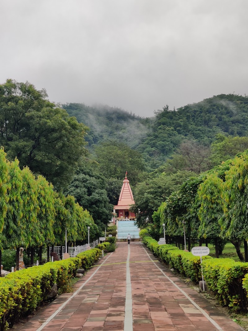 Baba Kali Kamali vanprasth Aashram - Baba Kali Kamali vanprasth Aashram Swarg Ashram, Rishikesh, Uttarakhand 249304, India