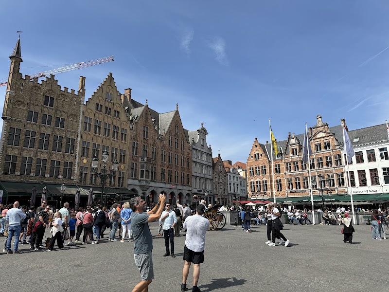 Legends - Legends, Markt 1, 8000 Brugge, Belgium