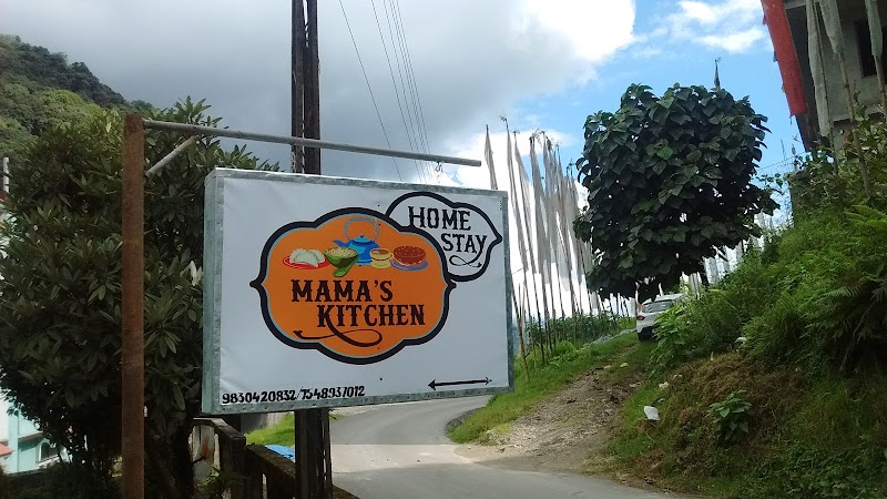 Mama's Kitchen and Homestays - Mama's Kitchen and Homestays, 968F+R4Q, Yuksom, Sikkim 737113, India
