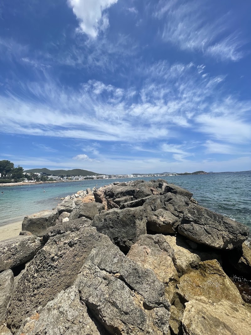 Es Caló de s'Alga - Es Caló de s'Alga, 07840 Santa Eulària des Riu, Balearic Islands, Spain