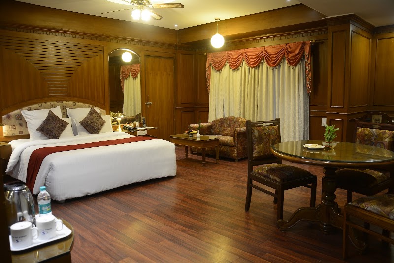 Hotel Sandesh The Prince - Hotel Sandesh The Prince, Nethra Nivas, 3, Nazarbad Main Rd, Nazarbad, Mysuru, Karnataka 570010, India