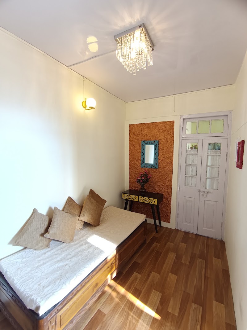 Abhi's Stay - Abhi's Stay Lungayle Niwas, 4 A, Belomber Road, below Dhirdham Temple, Limbugaon, Darjeeling, West Bengal 734101, India