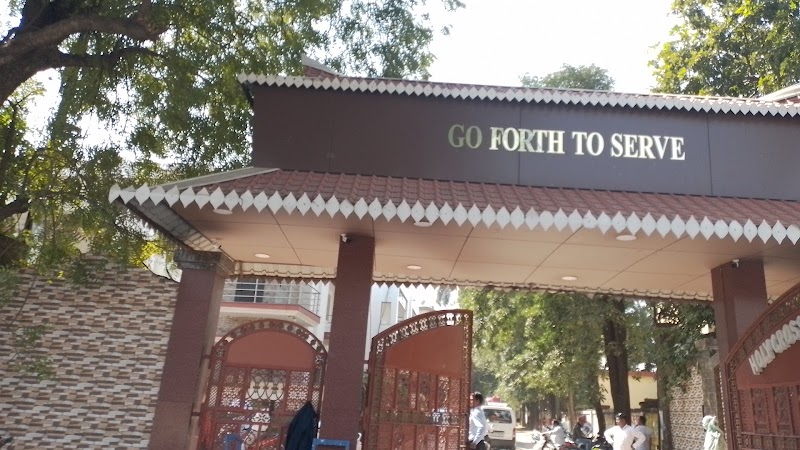 Holy Cross School Shailendra Nagar (Part Of Holy Cross Byron Bazar) - Holy Cross School Shailendra Nagar (Part Of Holy Cross Byron Bazar), 6JJX+3VP Holi Cross School, Pension Bada Rd, Janta Colony, Raipur, Chhattisgarh 492001, India