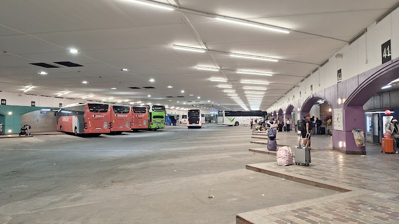 Gare routière de Bercy - Gare routière de Bercy 210 Quai de Bercy, 75012 Paris, France
