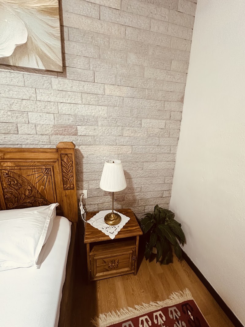 Kore Guest House - Kore Guest House Familia Kore، Rruga Ismail Kadare, Gjirokastër 6001, Albania