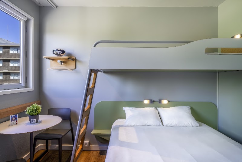 ibis budget Aeropuerto Barcelona Viladecans - ibis budget Aeropuerto Barcelona Viladecans Carretera de Barcelona, 82, Parcela E 1, 08840 Viladecans, Barcelona, Spain