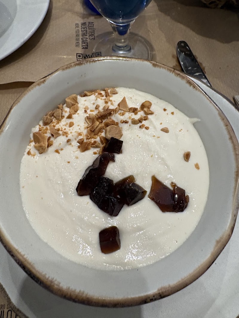 Bodegas Mezquita Céspedes | Restaurante Córdoba - Bodegas Mezquita Céspedes | Restaurante Córdoba C. Céspedes, 12, Centro, 14003 Córdoba, Spain