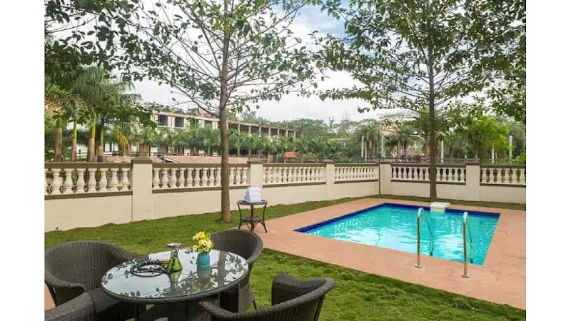 StayVista at Greenwoods Seven Villa | Private Villa with Pool in Lonavala - StayVista at Greenwoods Seven Villa | Private Villa with Pool in Lonavala Villa No. 7, Greenwoods Sadar layout, Old Khandala Rd, St.Stanislaus Villa, Khandala, Lonavala, Maharashtra 410302, India