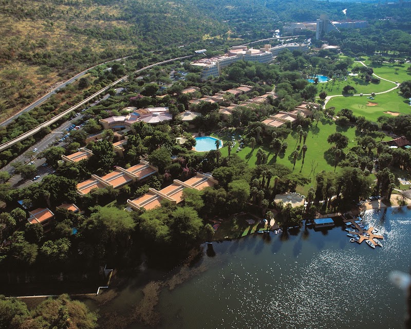 Sun City Resort - Sun City Resort, R556, Sun City, 0316, South Africa
