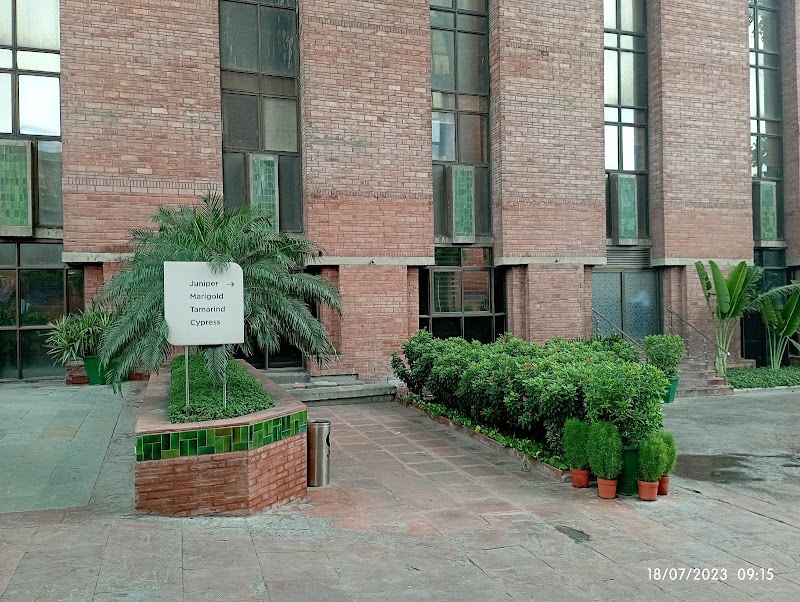 India Habitat Centre - India Habitat Centre Lodhi Road Near Airforce Bal Bharati School, Lodhi Rd, Institutional Area, Lodhi Estate, New Delhi, Delhi 110003, India