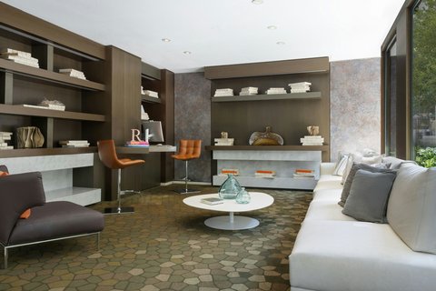 Renaissance Barcelona Hotel - Renaissance Barcelona Hotel Carrer de Pau Claris, 122, Eixample, 08009 Barcelona, Spain
