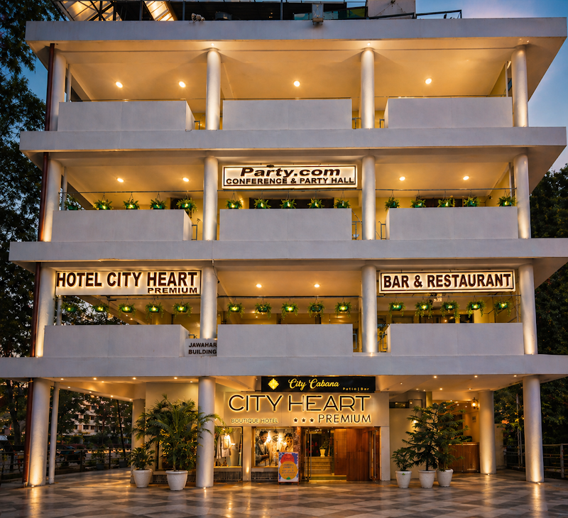 Hotel City Heart Premium - Hotel City Heart Premium SCO 202-203-204, Bridge Road, above Tasva, Shopping Plaza, 17C, Sector 17, Chandigarh, 160017, India