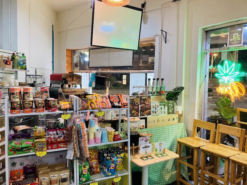 Y Si Dispensary - Y Si Dispensary, Soi Phueng Suk, Khwaeng Phra Khanong Nuea, Watthana, Krung Thep Maha Nakhon 10110, Thailand