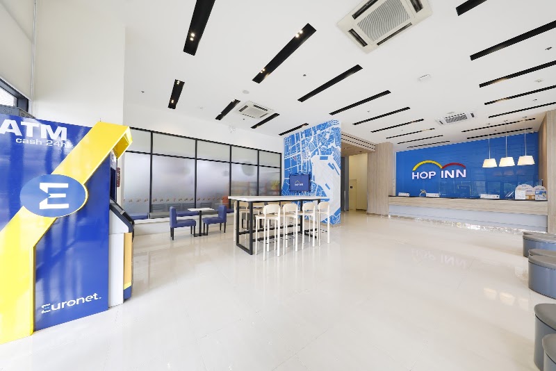 Hop Inn Hotel Aseana City Manila - Hop Inn Hotel Aseana City Manila, Lot 9 Block 5, near corner of Bradco Ave and Macapagal Blvd Aseana City, Aseana Business Park, N Abueva St, Baclaran, Parañaque, 1702 Metro Manila, Philippines