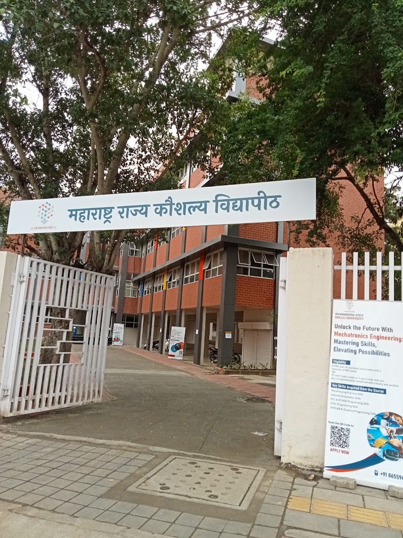 Maharashtra State Skills University, Pune Campus - Maharashtra State Skills University (Pune Campus), smart centre, Pimple Gurav, building, Pimple Gurav Rd, opposite Rajmata Jijau Marg, Kashid Nagar, Pimple Gurav, Pimpri-Chinchwad, Maharashtra 411061, India