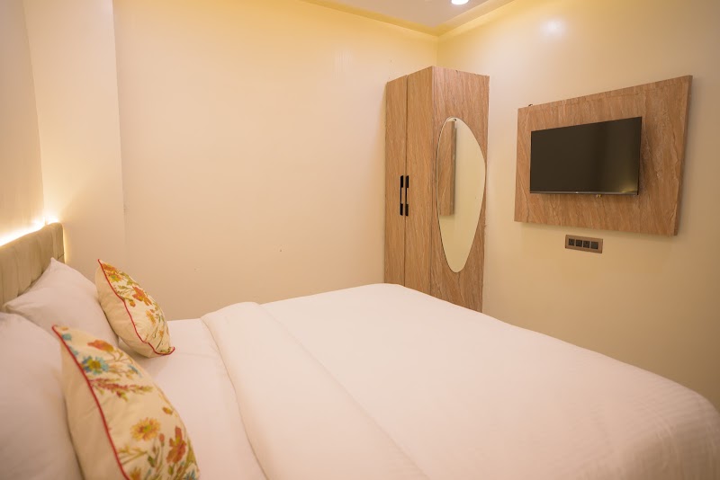 3 Raahi Varanasi - 3 Raahi Varanasi Anandbagh, Shivala, Varanasi, Uttar Pradesh 221001, India