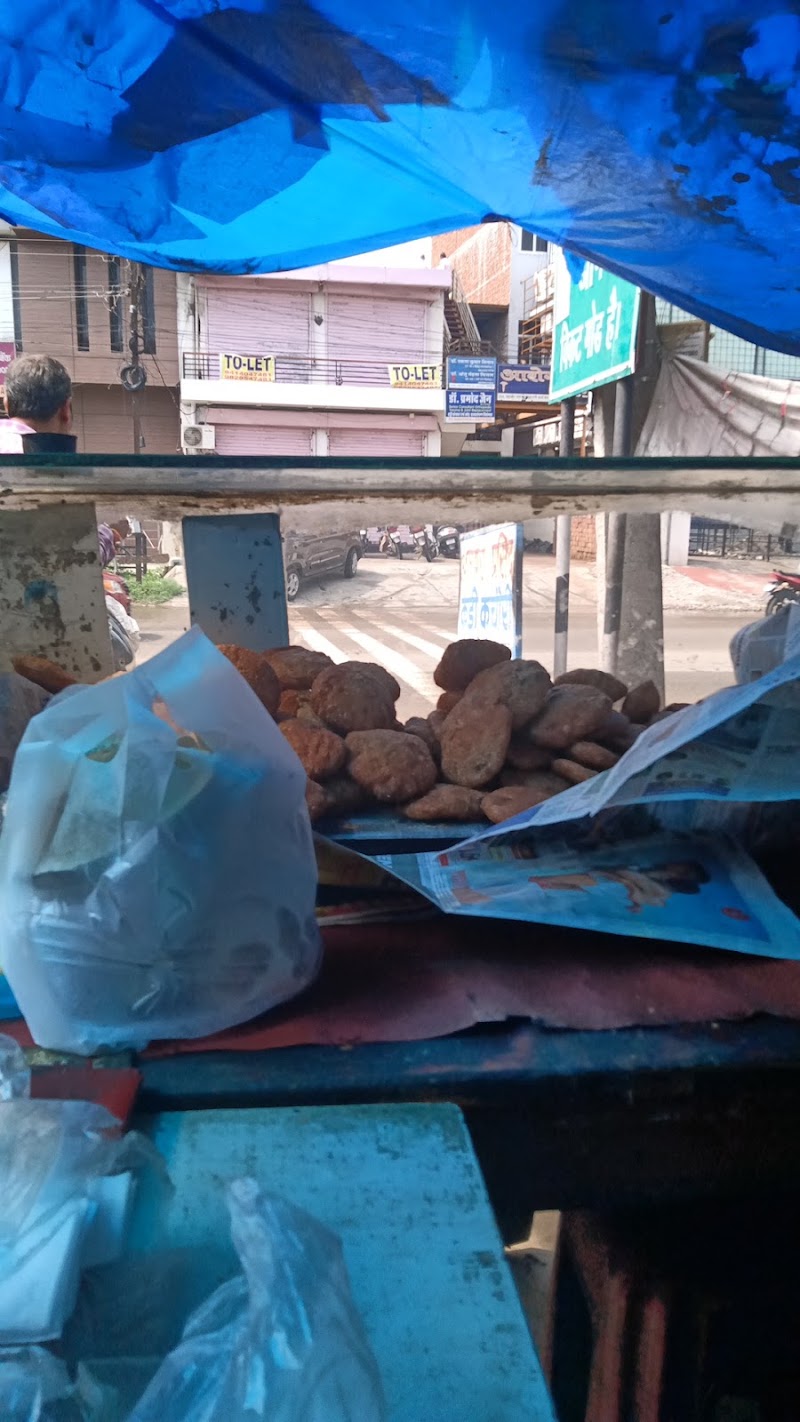 Ajmer Ki Prassidh Kadhi Kachodi - Ajmer Ki Prassidh Kadhi Kachodi Plot No, C44, Dalda Factory Rd, Mahaveer Nagar 2, Maharani Farm, Gayatri Nagar A, Durgapura, Jaipur, Rajasthan 302018, India