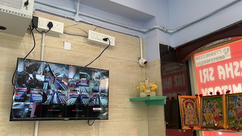 Harsha Sri Dormitory Ac Deluxe - Harsha Sri Dormitory Ac Deluxe 1st floor, Sai ram dormitory, 47-11-19/5, 1st Ln, Opposite Hotel Sarovar, Dwaraka Nagar, Visakhapatnam, Andhra Pradesh 530016, India