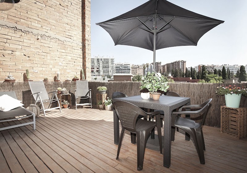 Enjoybcn Beyond Apartments in Barcelona - Enjoybcn Beyond Apartments in Barcelona Pl. d'Urquinaona, 6, Planta 19, Eixample, 08010 Barcelona, Spain