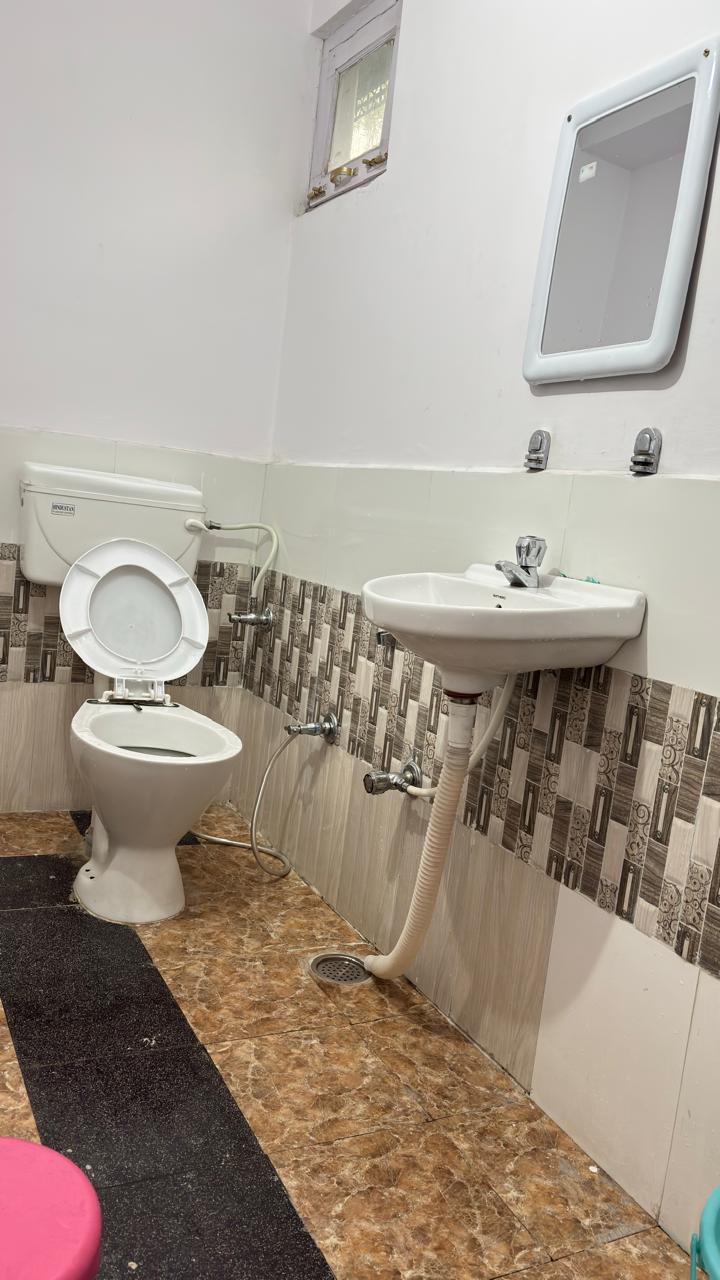 DEEPAK HOME STAY KALPA - DEEPAK HOME STAY KALPA G6PX+3X4, Kalpa, Himachal Pradesh 172108, India