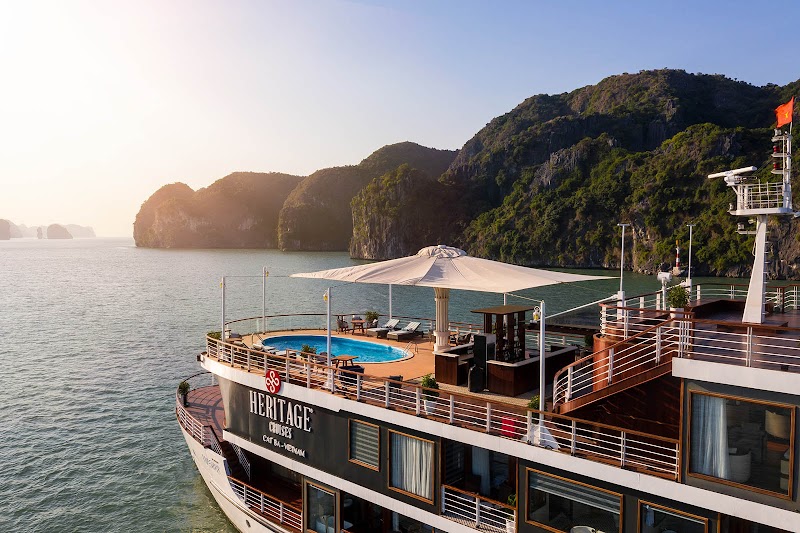 Lux Cruises Lounge - Lux Cruises Lounge, Tuan Chau, Quang Ninh, Vietnam