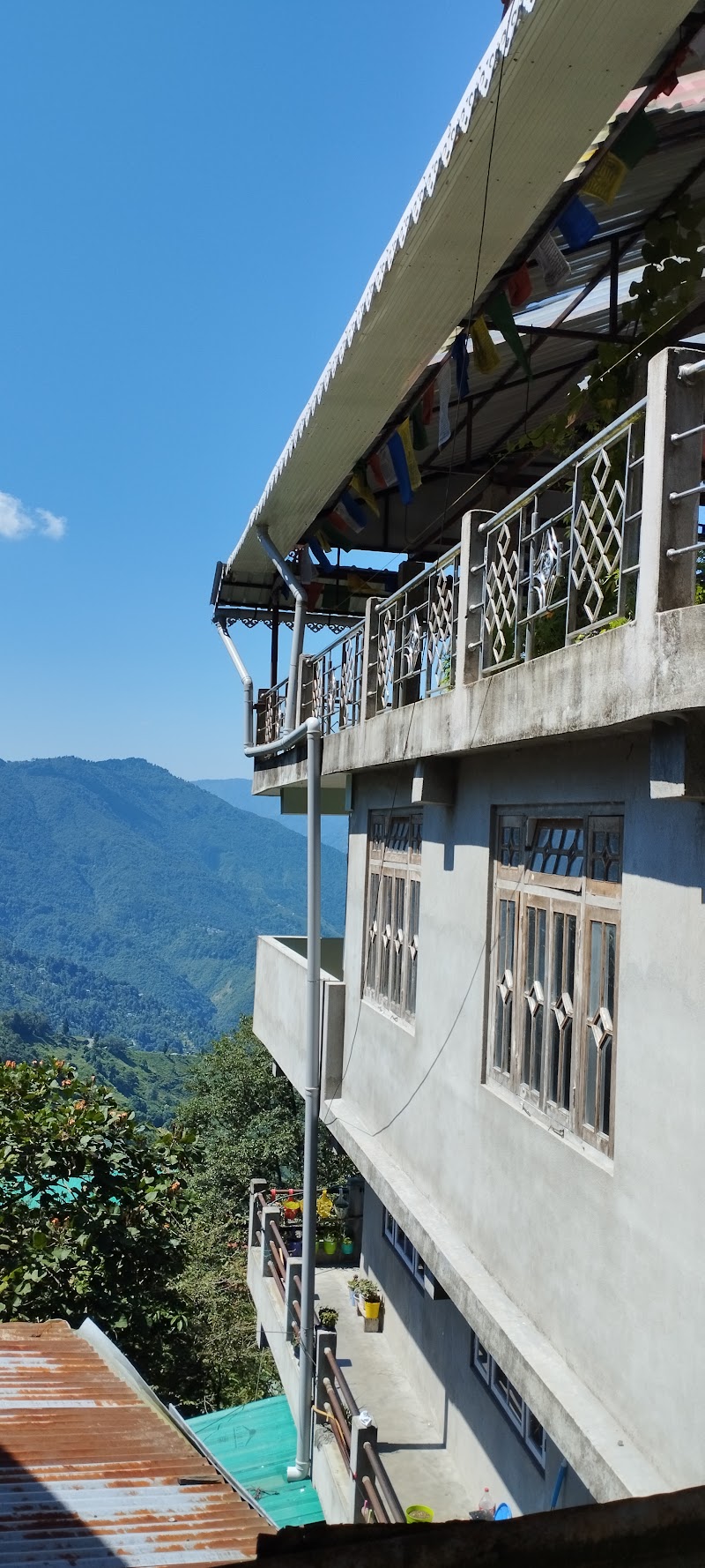Romalaya - A family run BnB in Darjeeling - Romalaya - A family run BnB in Darjeeling Roma Niwas, 7'Oakes, Rose Bank, Udai Chand Rd, Rajbari, Darjeeling, West Bengal 734101, India