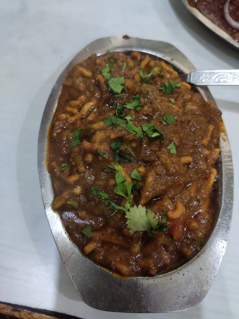 Shiv bhojnalay and restaurant - Shiv bhojnalay and restaurant Shop no.3, Airport Rd, near rana pratap railway station, Thoker Chouraha, Pahada, Udaipur, Rajasthan 313003, India