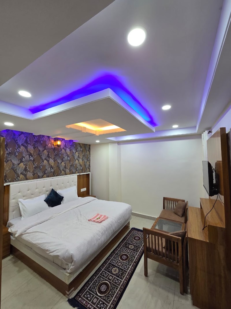THE COZY NOOK HOMESTAY - THE COZY NOOK HOMESTAY, 35WF+9P4, Kamla Nehru Hospital Road, Milsington Estate, Chotta Shimla, Shimla, Himachal Pradesh 171001, India