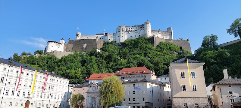 Mam Contemporary Art Salzburg - Mam Contemporary Art Salzburg Residenzpl. 1, 5020 Salzburg, Austria