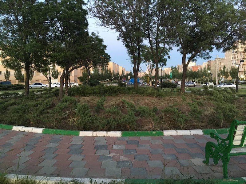 Police square - Police square, Ardabil, استان اردبیل، اردبیل، بزرگراه میلاد،، 679W+J3M, Iran