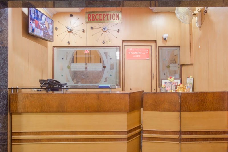 Hotel Suriya International - Hotel Suriya International No 70, police station Om Sakthi Plaza, next to Pondy bazaar, T. Nagar, Chennai, Tamil Nadu 600017, India
