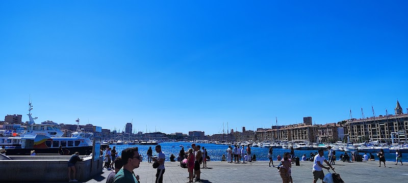 terminaux des croisières - terminaux des croisières, Chem. du Littoral, 13016 Marseille, France
